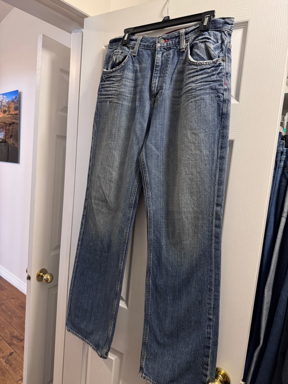 Aeropostale Vintage Men’s Light Blue Denim Bootcut Jeans with Red Label
